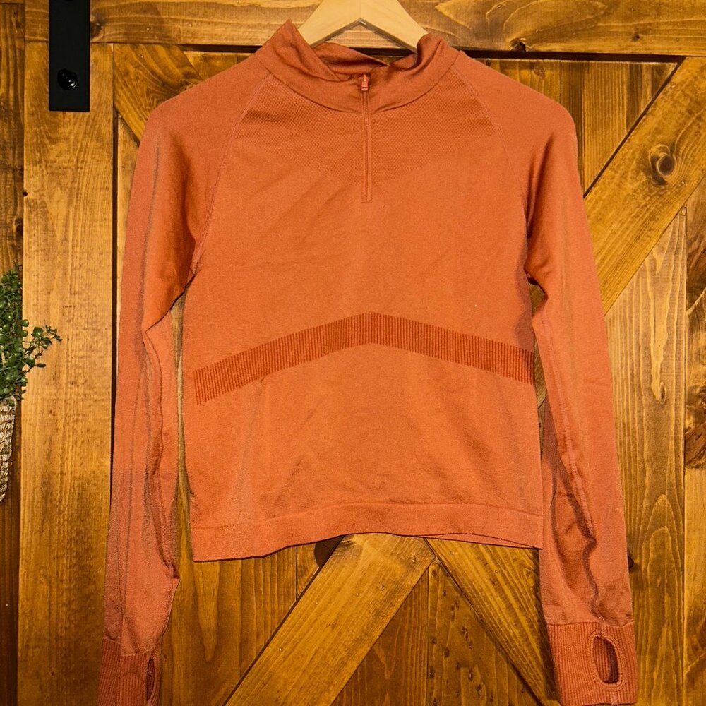 Pink cropped workout quarter-zip